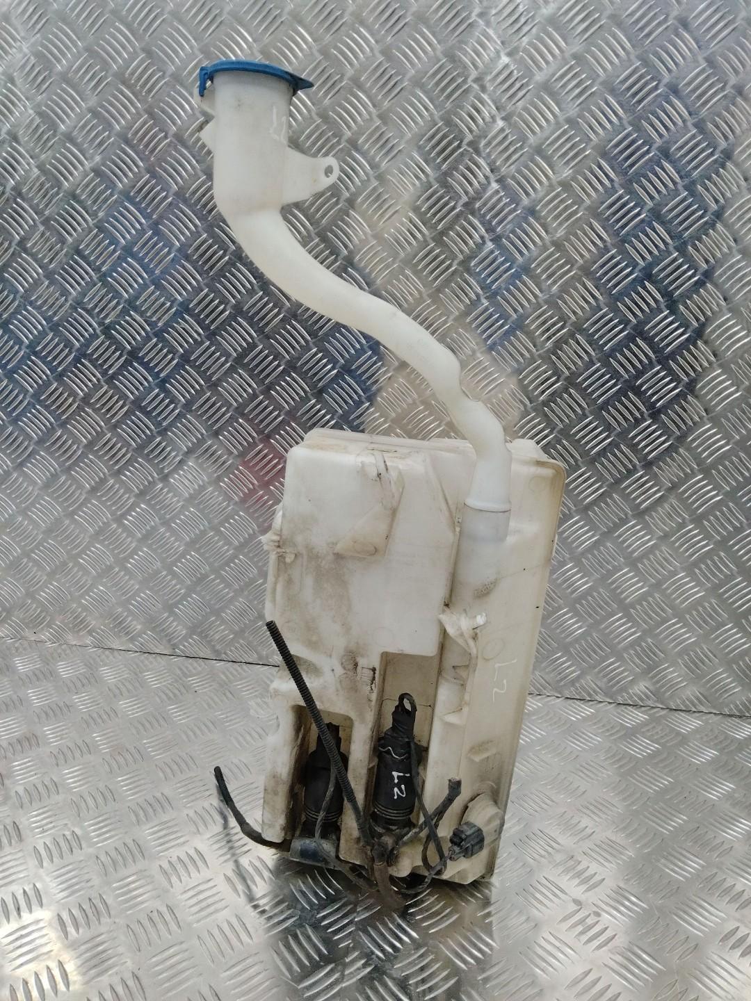 бачок омывателя Volvo XC60 1 поколение 2011, 30753424 - фото №1