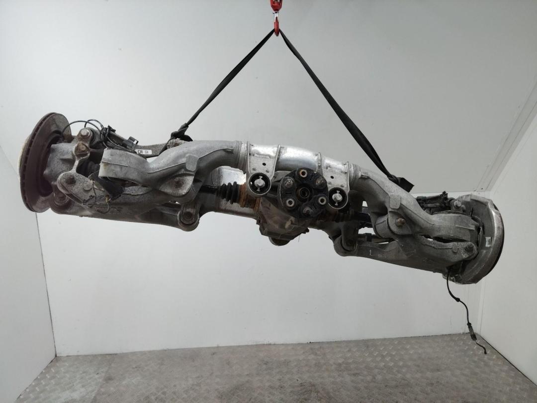 балка подвески задняя BMW 5 серия F07/F10/F11 2010, 2.0 л., N47 D20 C, дизель, 6776495 - фото №1