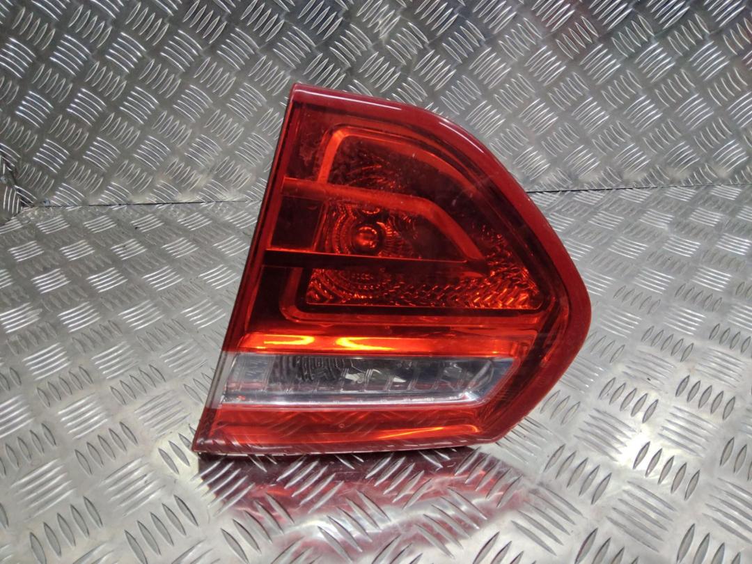 фонарь крышки багажника правый Citroen C4 Picasso 1 поколение 2009, 9653547677 - фото №1