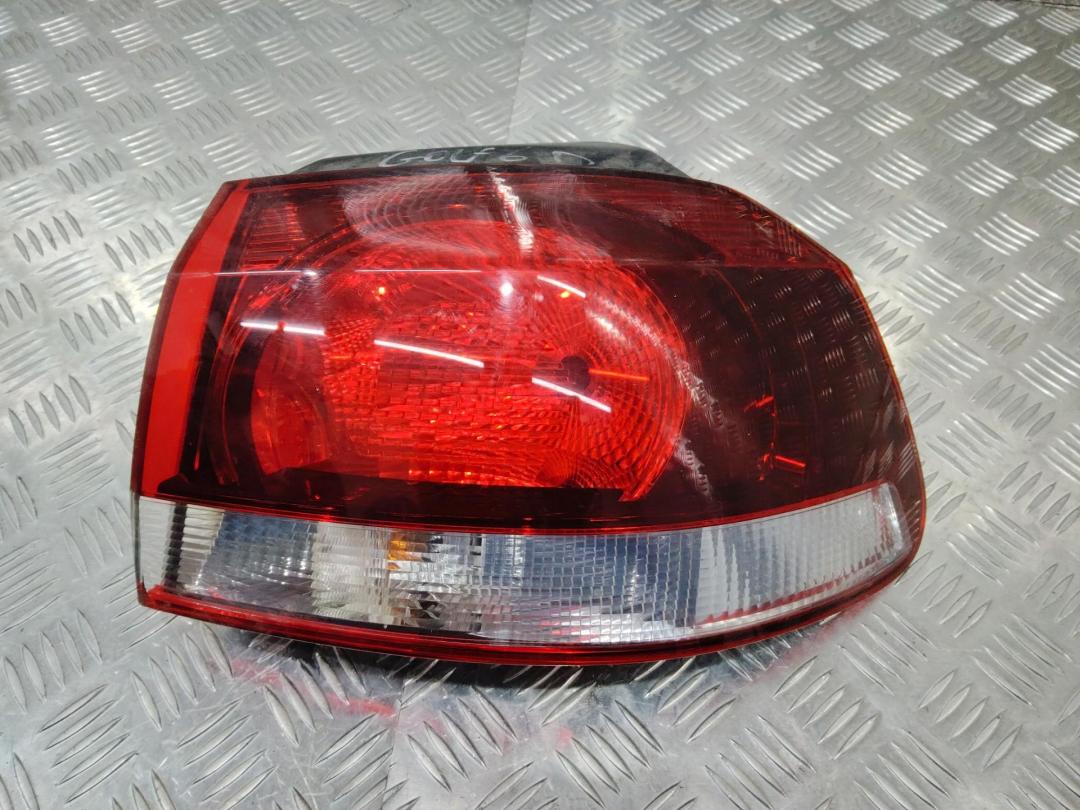 фонарь задний правый Volkswagen Golf 6 поколение 2009, хетчбэк 5 дв., 5K0945096M, 5K0945096 - фото №1