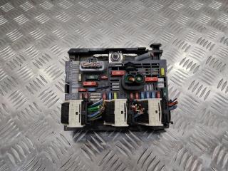 блок предохранителей Peugeot 3008 1 поколение [рестайлинг] 2013, 9675877980, R02