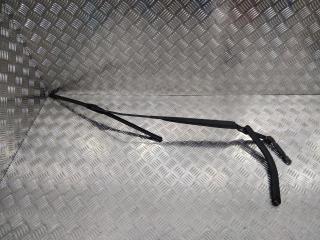 щеткодержатель (поводок стеклоочистителя, дворник) Renault Scenic 2 поколение 2004, 8200113230