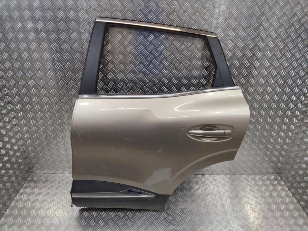 дверь задняя левая Renault Kadjar 1 поколение 2016 - фото №1