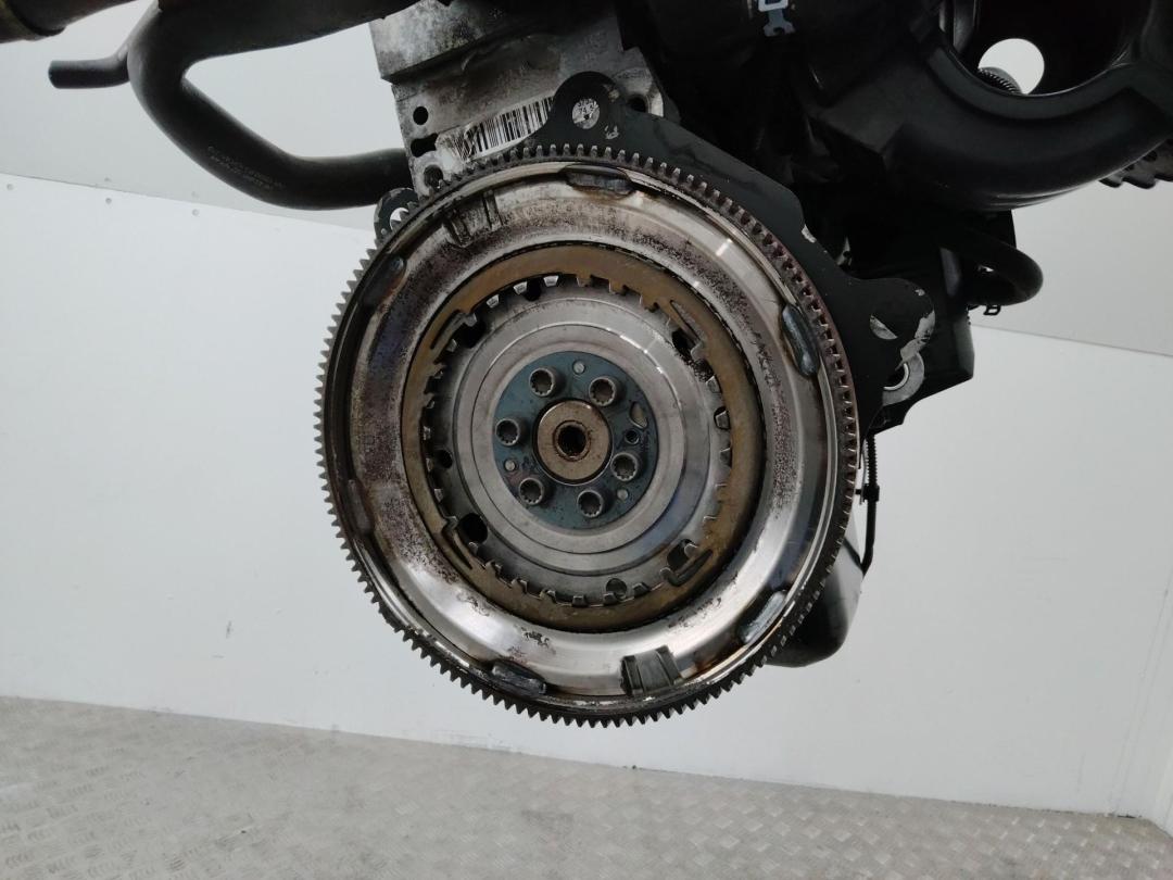 маховик (в двигателе) Volkswagen Polo 5 поколение 2011, 1.4 л., бензин - фото №1