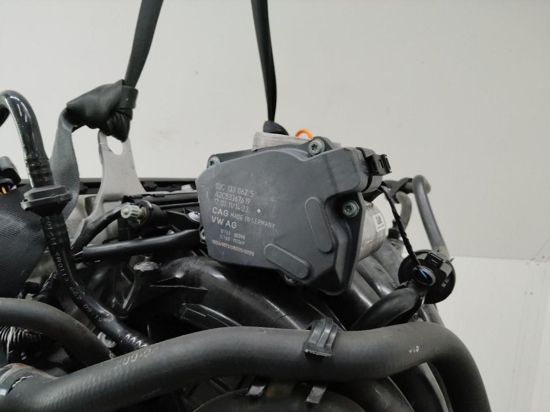 заслонка дроссельная Volkswagen Polo 5 поколение 2011, 1.4 л., бензин, 03C133062S - фото №1