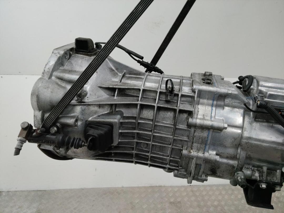 КПП механическая (МКПП) Kia Sorento 2 поколение 2009, 2.5 л., дизель - фото №1