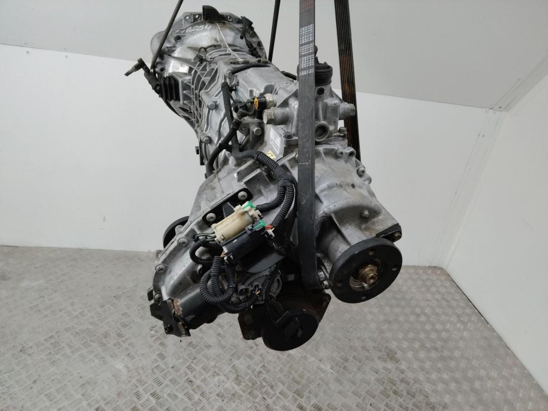 раздаточная коробка Kia Sorento 2 поколение 2009, 2.5 л., дизель, 4730049200 - фото №1