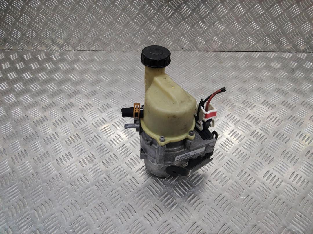 электрогидроусилитель руля Renault Duster 1 поколение 2013, 491100611R - фото №1