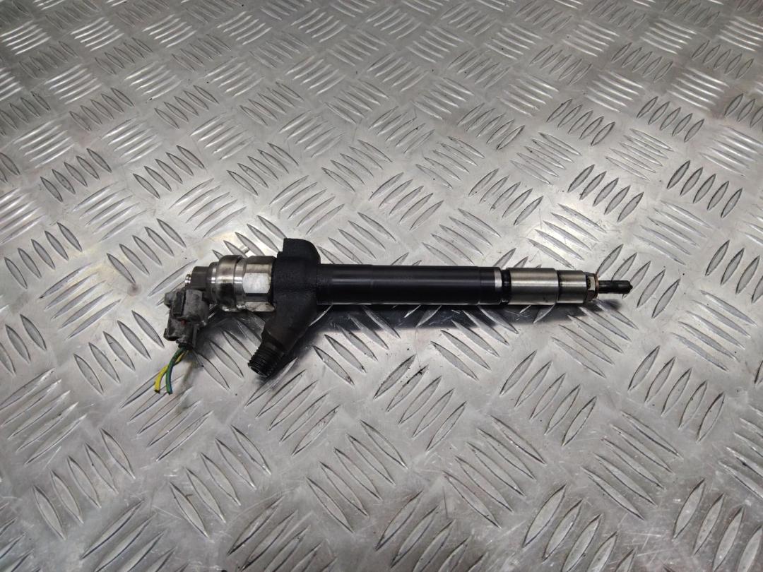 форсунка Ford Transit 7 поколение 2012, 2.4 л., дизель, 6C1Q9K546AC - фото №1