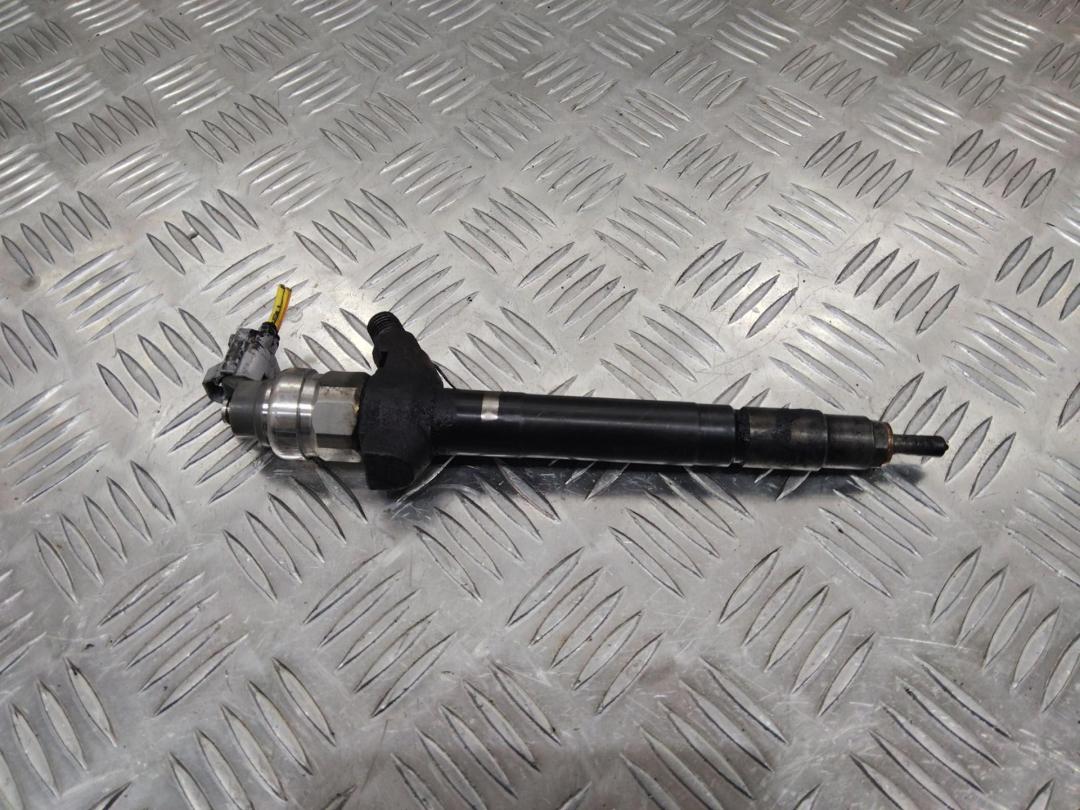 форсунка Ford Transit 7 поколение 2012, 2.4 л., дизель, 6C1Q9K546AC - фото №1