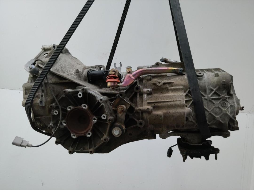 КПП механическая (МКПП) Audi A6 4F/C6 2006, 2.7 л., дизель, HVD, 0A2300040J - фото №1