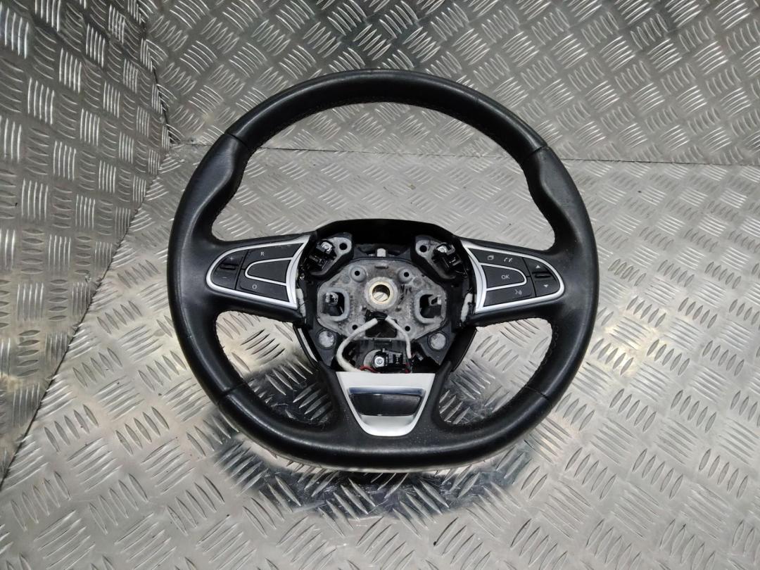 руль Renault Kadjar 1 поколение 2016, 484003952R - фото №1
