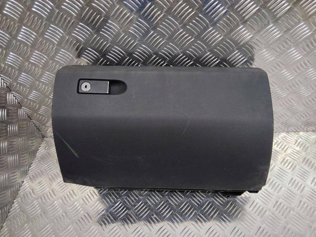 бардачок Mercedes-Benz E-Класс W212/S212/C207/A207 2011, A2126800091, A2126800291 - фото №1