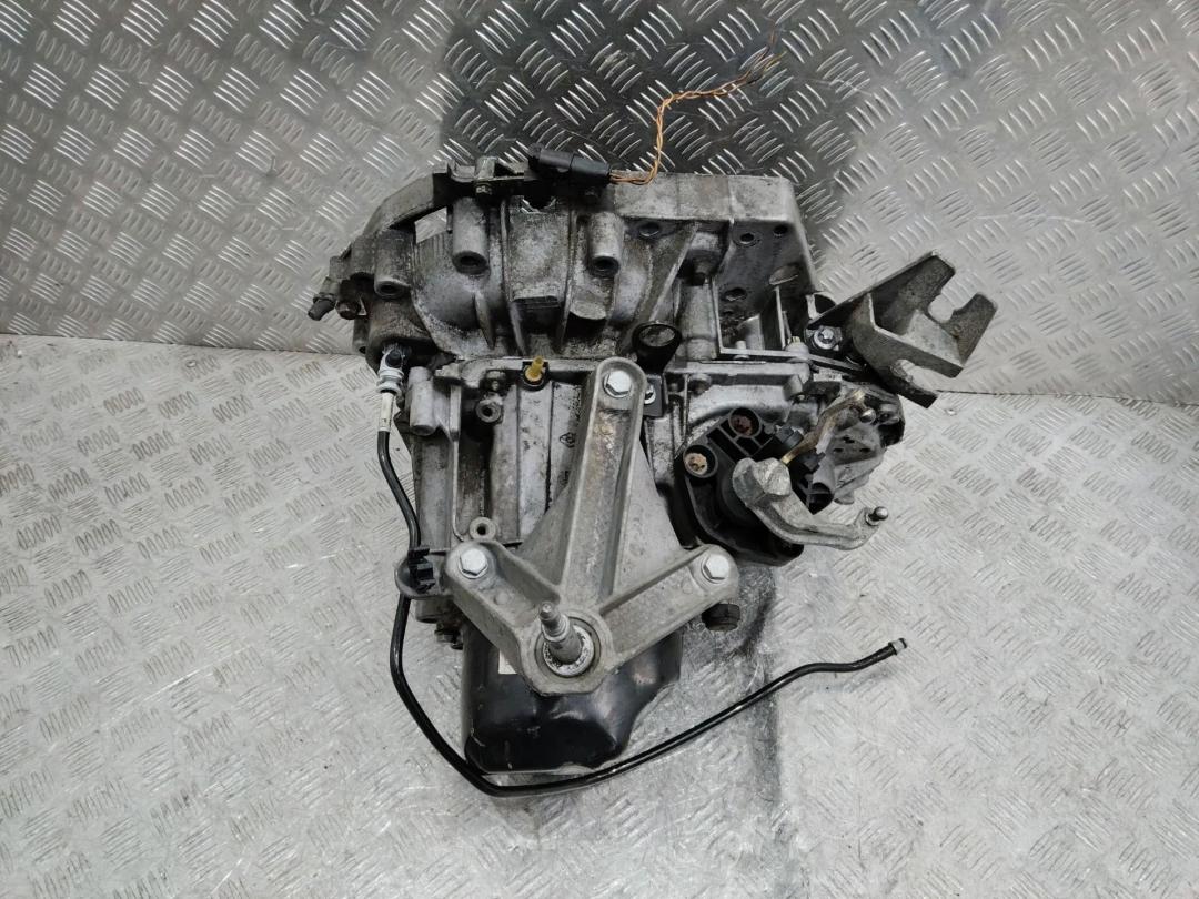 КПП механическая (МКПП) Renault Scenic 2 поколение 2005, 1.6 л., бензин, JR5125 - фото №1