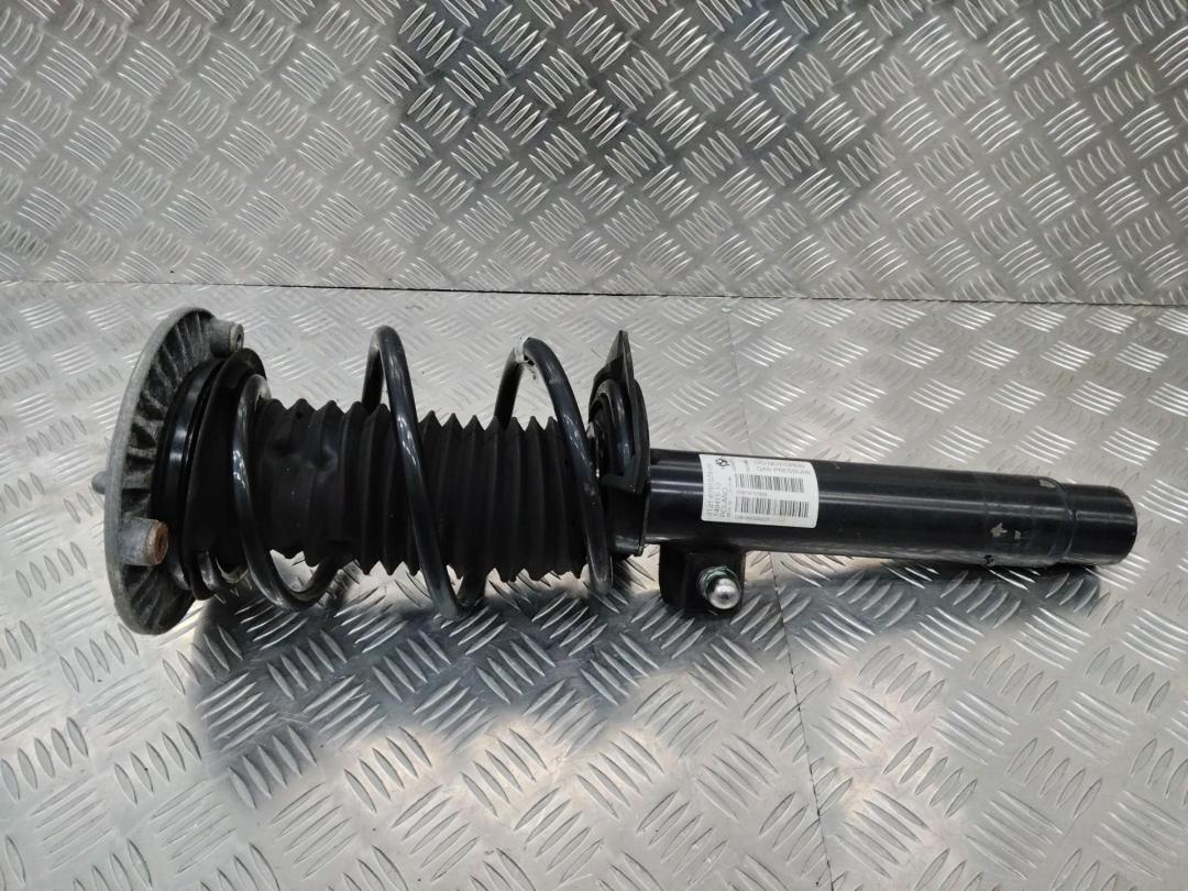 стойка амортизатора BMW 3 серия F30/F31/F34 2012, 2.0 л., дизель, 6791579 - фото №1