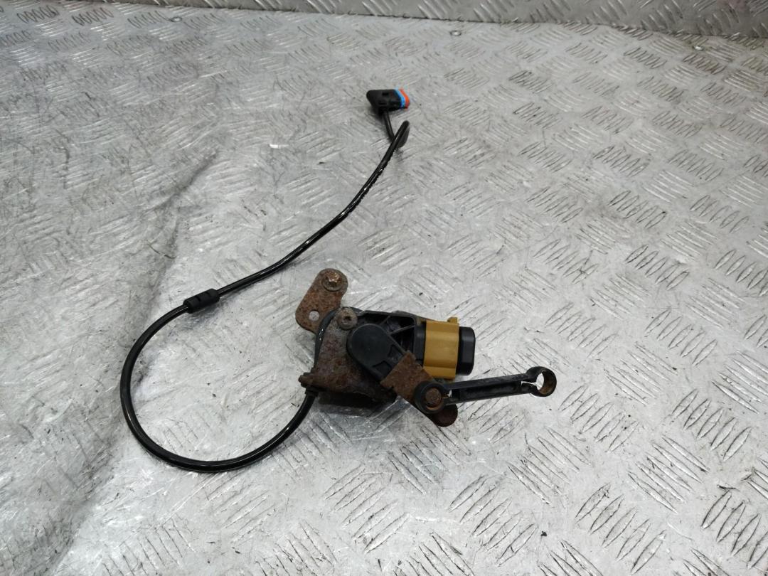 датчик дорожного просвета Mercedes-Benz E-Класс W212/S212/C207/A207 2011, 2.2 л., дизель, A0035426618 - фото №1