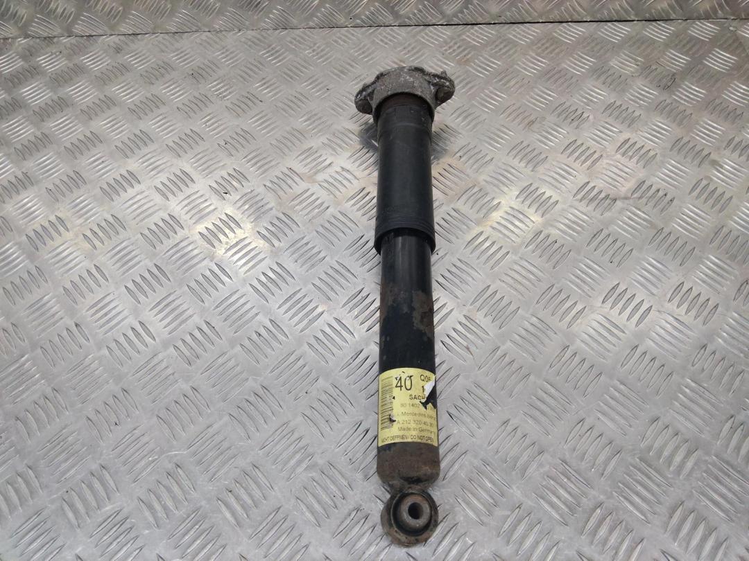 амортизатор задний Mercedes-Benz E-Класс W212/S212/C207/A207 2011, 2.2 л., дизель, A2123204030 - фото №1