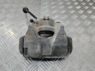 суппорт передний правый Renault Duster 1 поколение 2013, 2.0 л., бензин