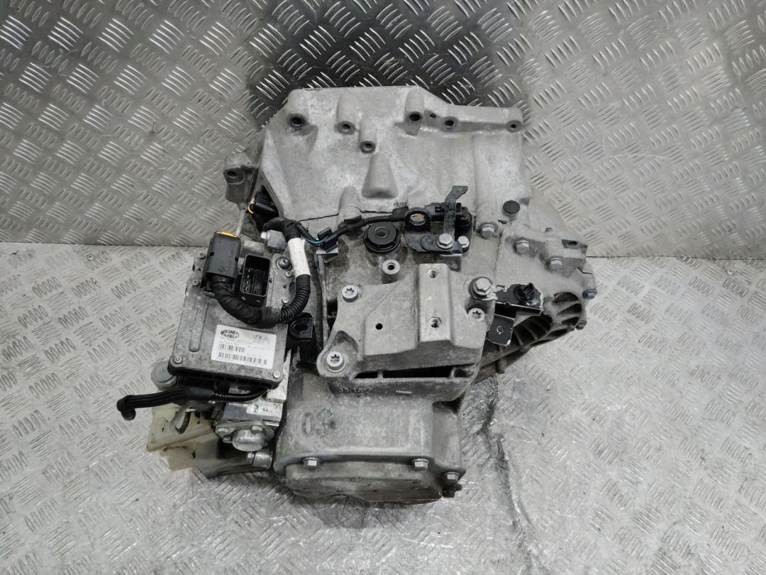 PКПП Peugeot 2008 1 поколение 2014, 1.6 л., дизель, 20DR20 - фото №1
