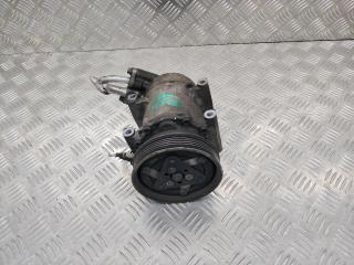 компрессор кондиционера Renault Clio 2 поколение 2002, 1.4 л., бензин, 7700273801