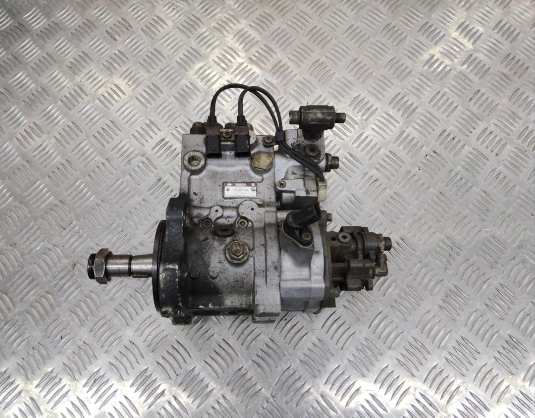ТНВД Renault Premium 1 поколение 2004, 11.1 л., дизель, 386A215738, 0445020013 - фото №1