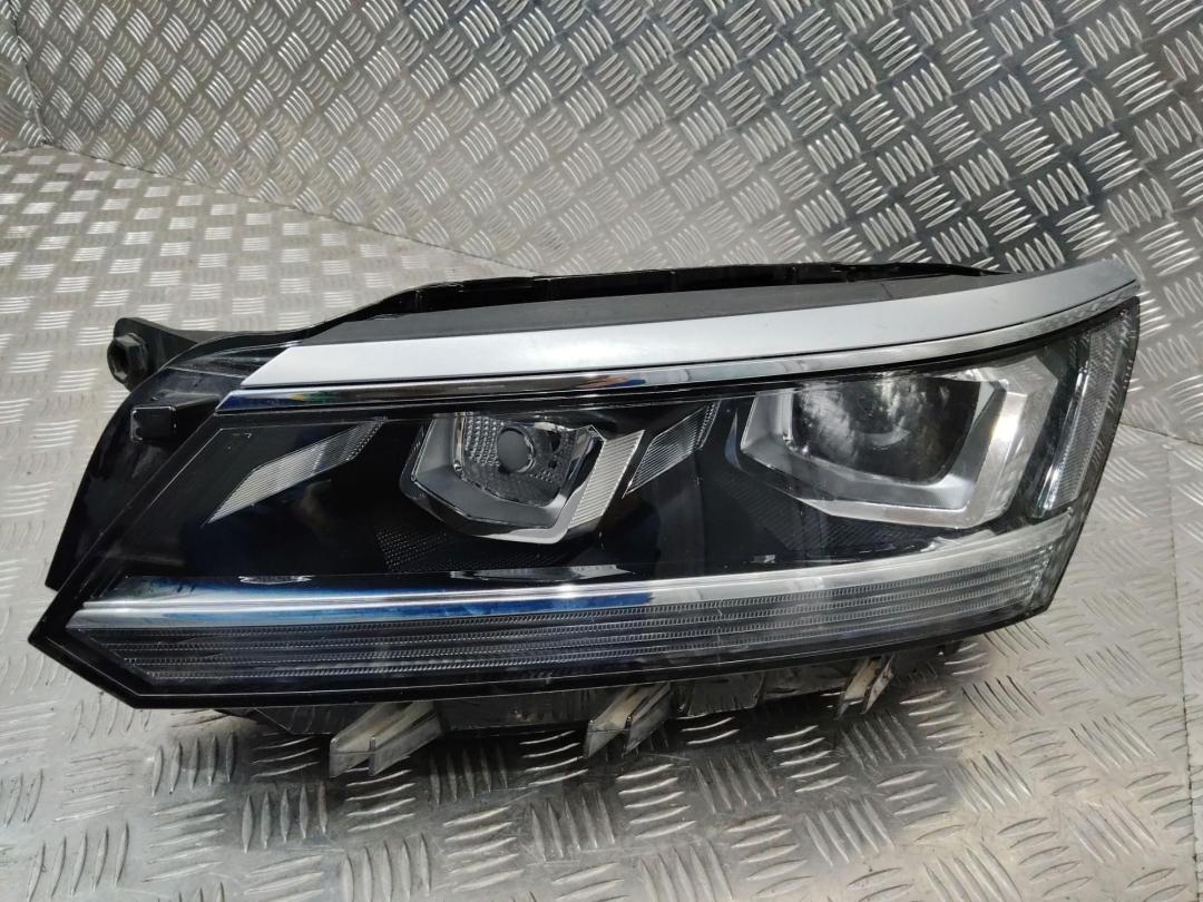 фара левая Volkswagen Passat B8 2016, 56D941039 - фото №1