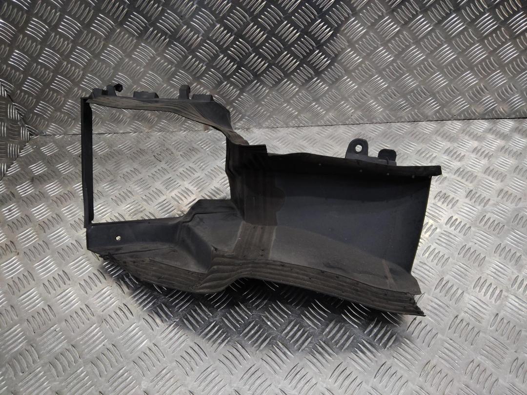воздуховод интеркулера Citroen C4 Picasso 2 поколение 2015, 9676144377 - фото №1