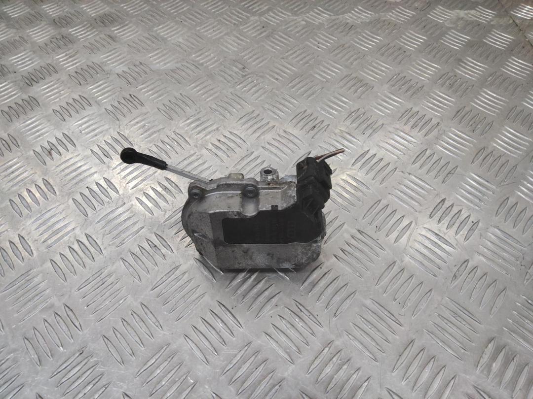 сервопривод заслонок впускного коллектора Audi A6 4F/C6 2006, 3.0 л., дизель, 059129086M - фото №1