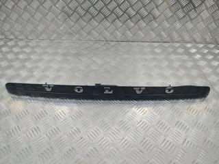 накладка подсветки номера Volvo V50 1 поколение [рестайлинг] 2009, 1.6 л., дизель, 30753026