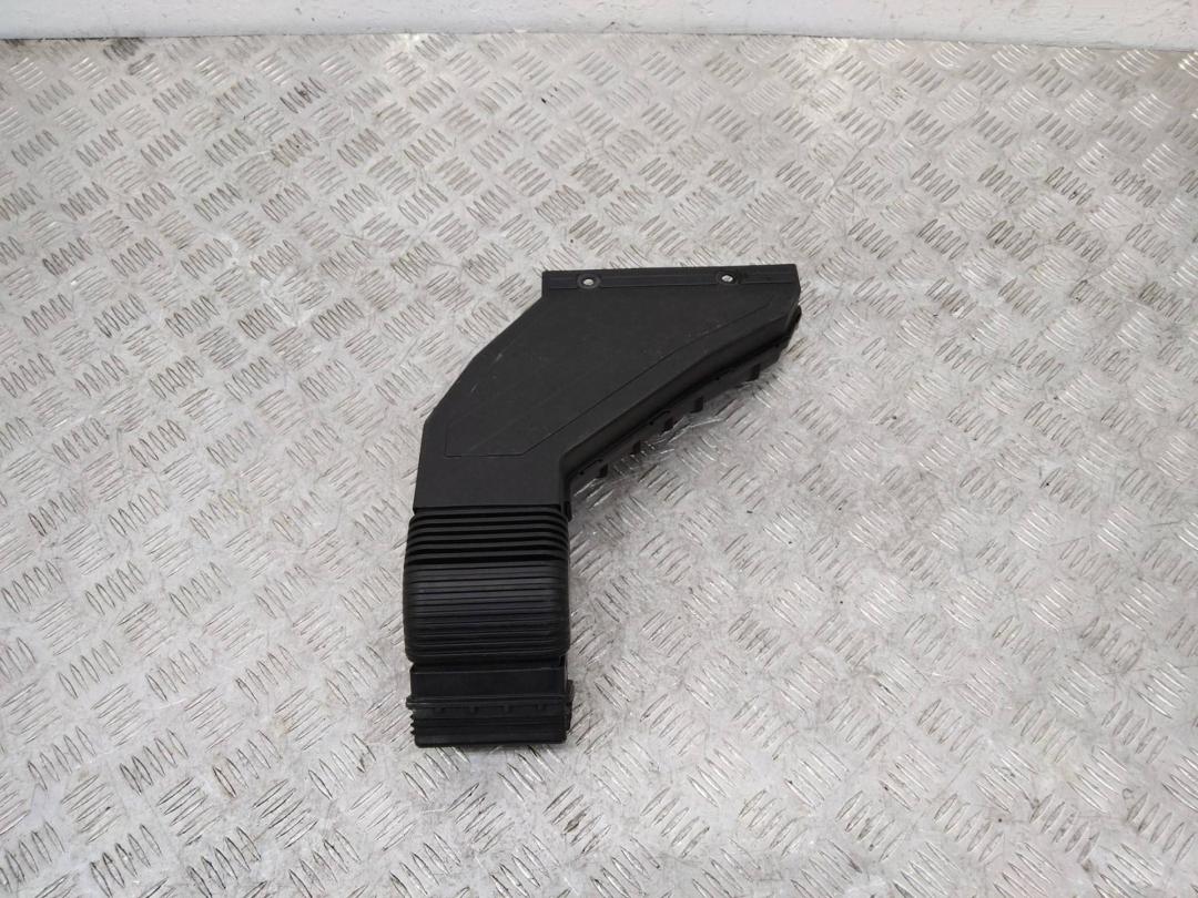 воздуховод Kia Sportage 4 поколение 2016, 1.6 л., дизель, 28210D3100 - фото №1