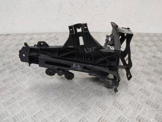 крепление фары правой BMW 7 серия F01/F02 2011, 7184160