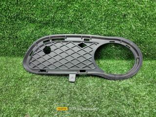заглушка (решетка) в бампер Mercedes-Benz C-Класс W203/S203/CL203 (2000—2004) 2003, A2038850923