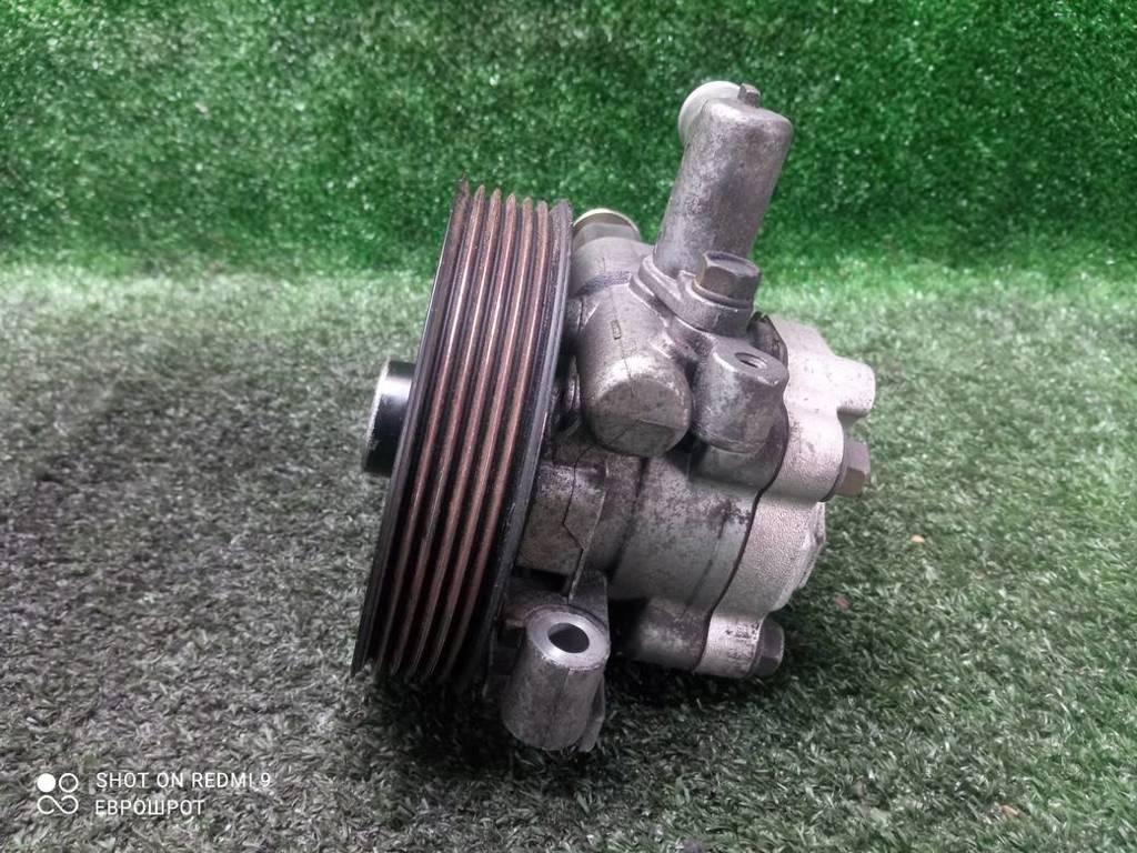 насос гидроусилителя руля Mazda Premacy II (2005—2007) 2006, 2.3i L3-VE, L20632650B - фото №1