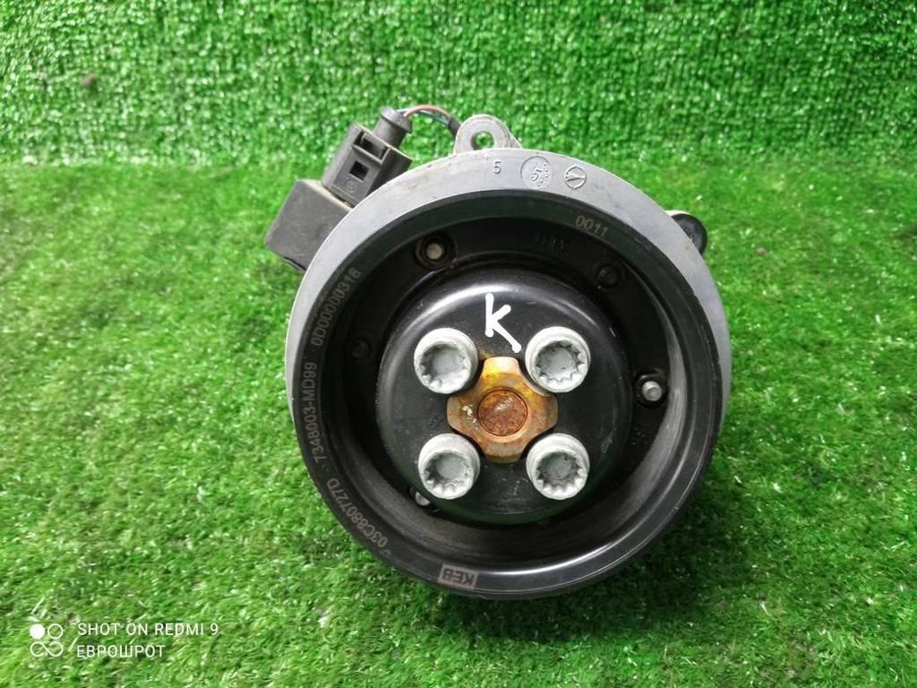 помпа Volkswagen Jetta V (2005—2011) 2008, Название двигателя 1.4TSI BLG, 03C121004J - фото №1