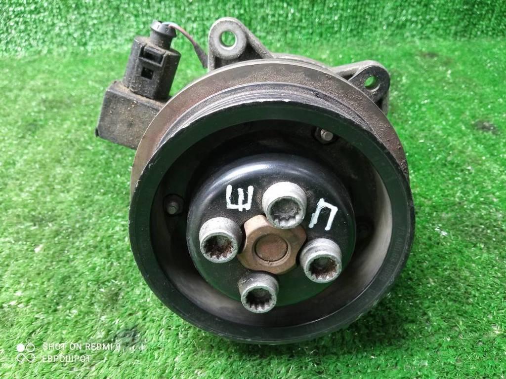 помпа Volkswagen Jetta V (2005—2011) 2008, Название двигателя 1.4TSI BLG, 03C121004J - фото №1