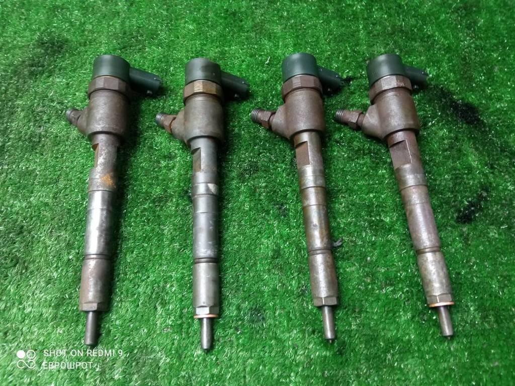 форсунка Opel Astra H рестайлинг (2006—2014) 2012, Название двигателя 1.3CDTI Z13DTH, 0445110183 - фото №1