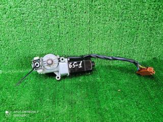 двигатель электролюка Land Rover Discovery III (2004—2009) 2008, EGQ500010