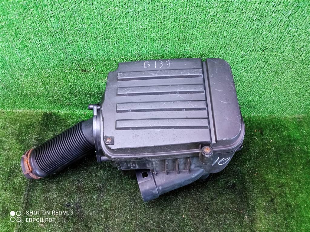 корпус воздушного фильтра Volkswagen Jetta V (2005—2011) 2008, 1.4TSI CAXA, 1K0129607AL - фото №1