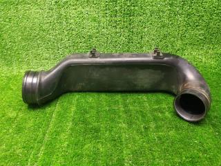 патрубок воздушного фильтра Land Rover Range Rover III рестайлинг (2005—2009) 2008, 3.6TD, LR010556