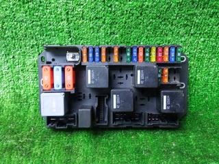 блок предохранителей Land Rover Range Rover III рестайлинг (2005—2009) 2008, 3.6TD 368DT, AH4214N030AE