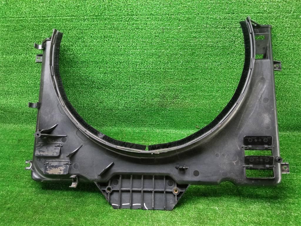 диффузор вентилятора Land Rover Range Rover III рестайлинг (2005—2009) 2008, 3.6TD 368DT, PGK500311 - фото №1