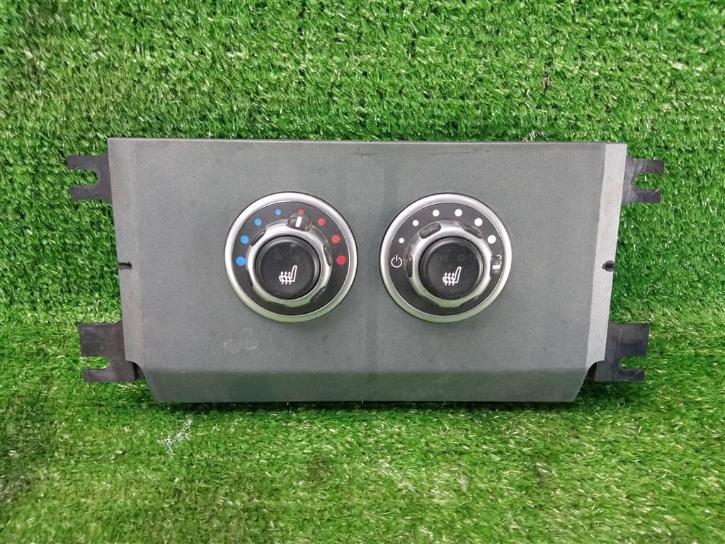 кнопка обогрева сидений Land Rover Range Rover III рестайлинг (2005—2009) 2008, 3.6TD, JFC500650 - фото №1