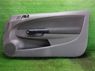обшивка двери передняя правая Opel Corsa D (2006—2010) 2009, 1.4i Z14XEP, 13232891