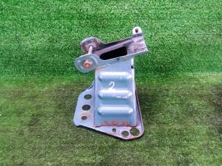 кронштейн переднего бампера Opel Vectra C рестайлинг (2005—2008) 2007, 1.8i Z18XER, 13231168