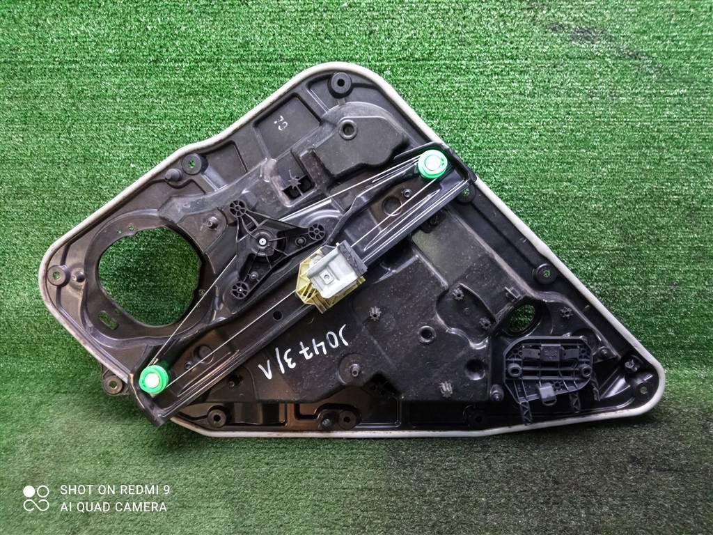 стеклоподъемник электрический задний левый Mercedes-Benz A-Класс W176 (2012—2015) 2014, 2.2TD 651.930, 1767300179 - фото №1