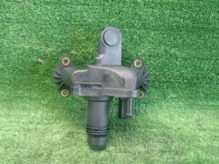 фланец (тройник) системы охлаждения Land Rover Range Rover Sport I (2005—2009) 2008, 2.7TD 276TDV6, 4H2Q8592BF