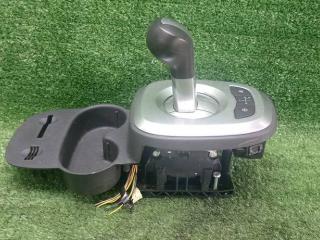 ручка кулисы КПП Opel Corsa D рестайлинг (2010—2011) 2010, 1.2i Z12XEP, 13209263