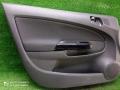 обшивка двери передняя левая Opel Corsa D (2006—2010) 2009, 1.4i Z14XEP, 13232904 - фото №3