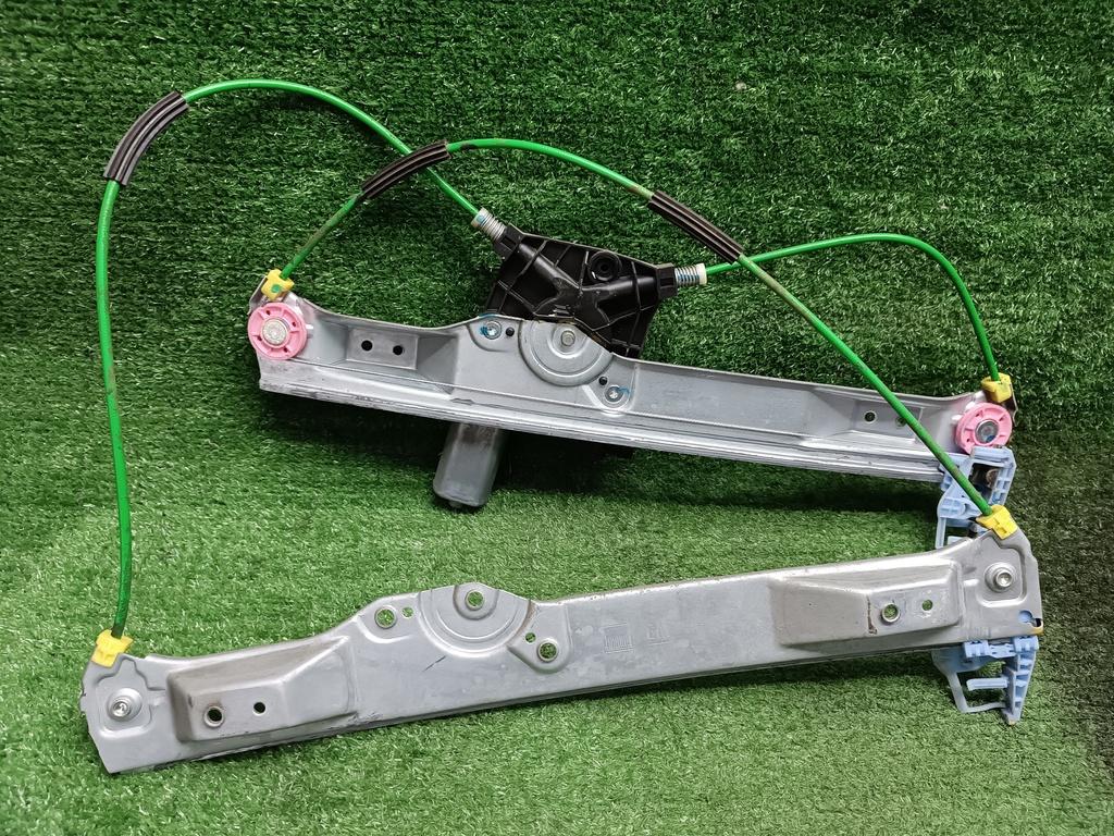 стеклоподъемник электрический передний левый Opel Corsa D (2006—2010) 2007, 1.4i Z14XEP, 13314156 - фото №1