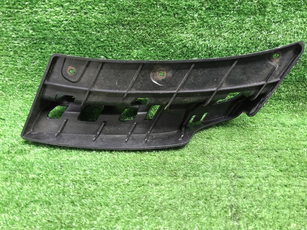 крепление фары правой Opel Mokka I (2012—2016) 2013, 1.6i A16XER, 95127320 - фото №1